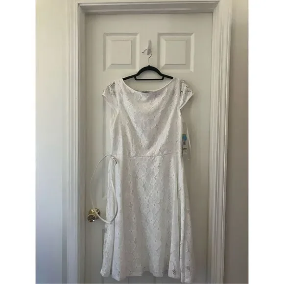 Black Label by Evan-Picone white Lace Dress size 14 New - Picture 1 of 11